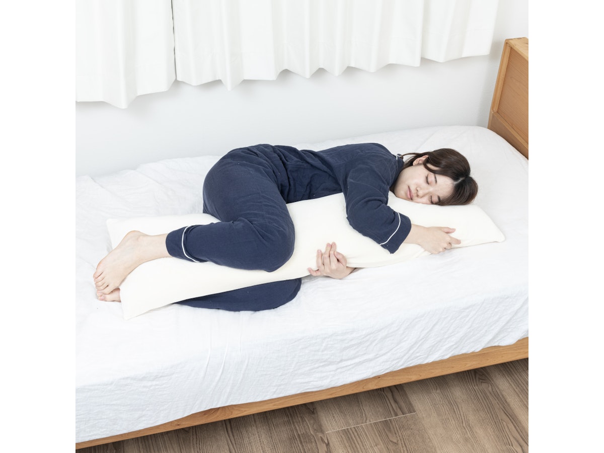 TEMPUR ロング抱き枕 テンピュール ロングハグピローをレビュー!クチコミ・評判をも