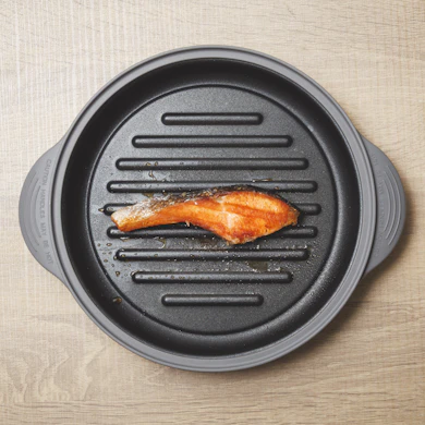 皮はサクッと香ばしく、身は水分も脂も残ってジューシー