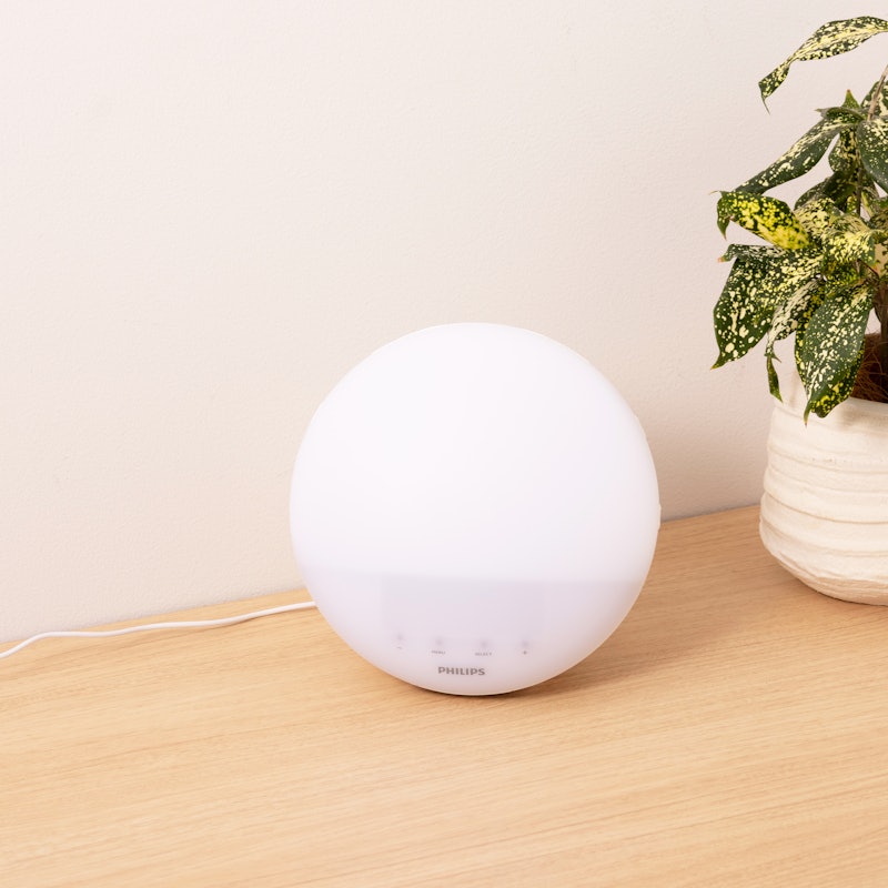 フィリップス SmartSleep ウェイクアップ ライト HF3519/15をレビュー フィリップス SmartSleep ウェイクアップ ライト HF3519/15をレビュー