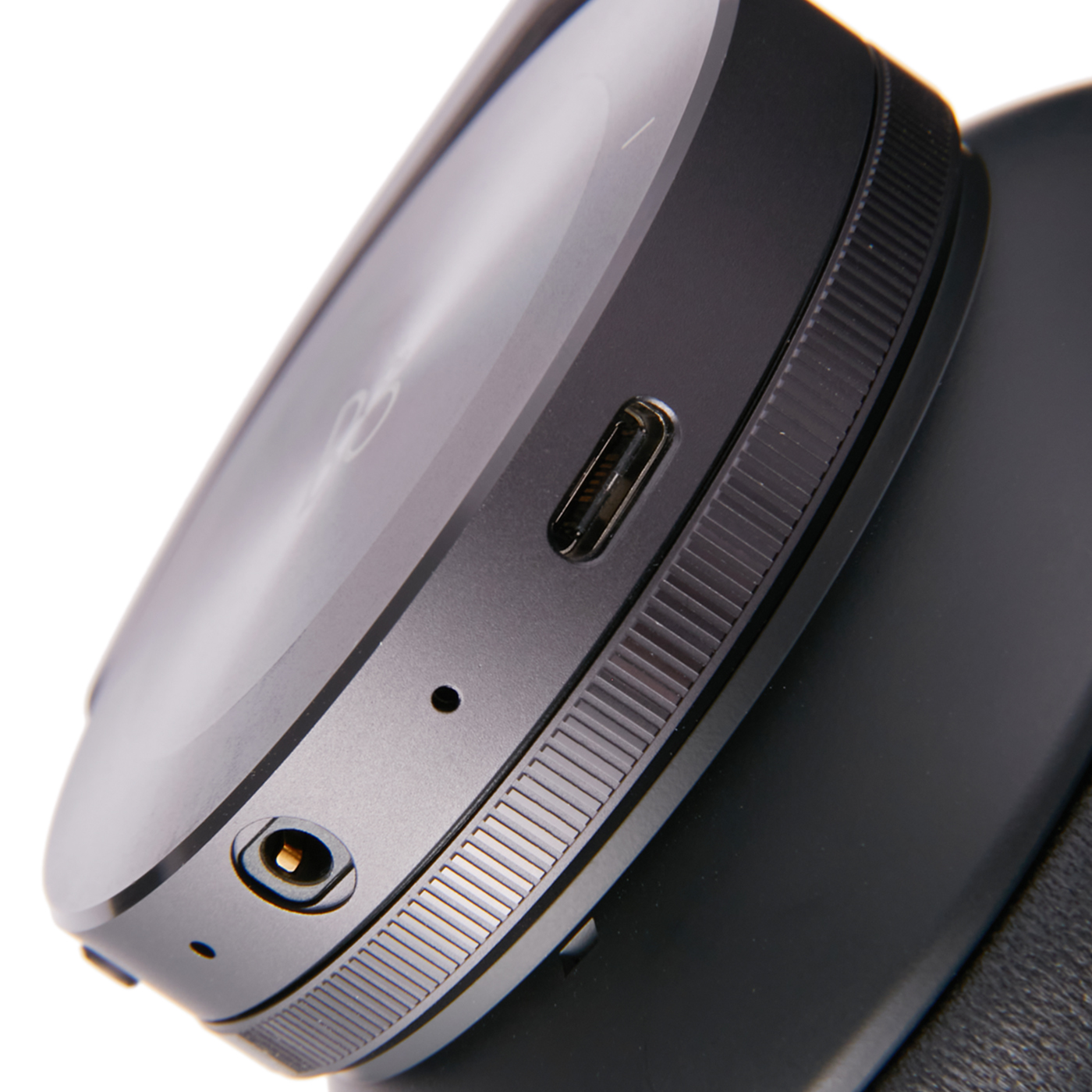 Beoplay H95 6