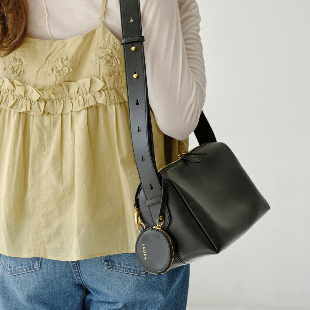 BOXショルダーバッグ 1