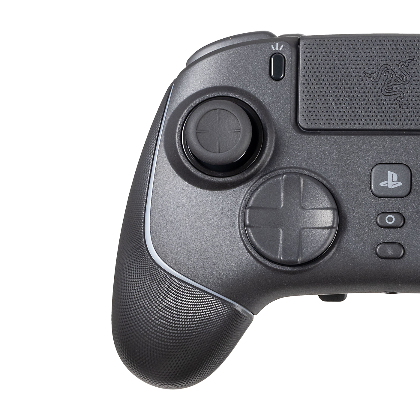 Razer Wolverine V2 Proをレビュー！クチコミ・評判をもとに徹底