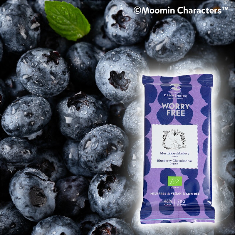 Moomin Organic Wild Bilberry 46% chocolate bar 3