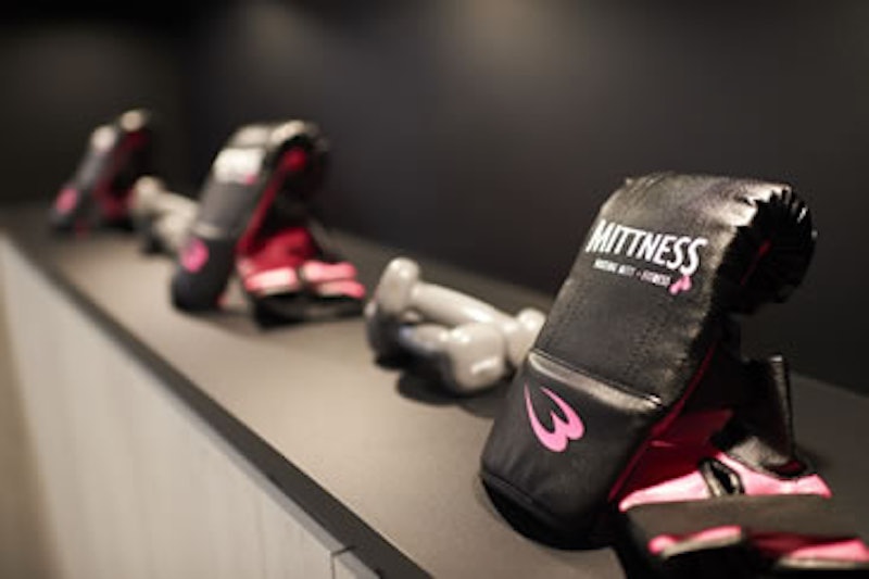 MITTNESS 銀座店 8