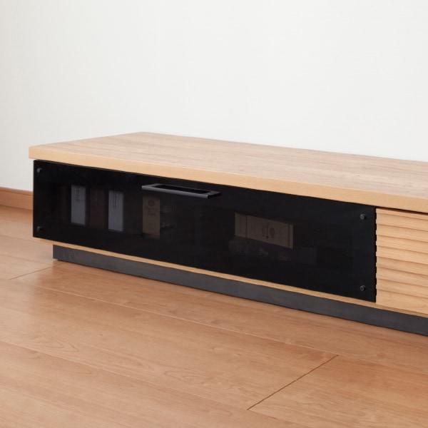 前板に天然木アルダー材を使用した高級感のある幅150cmテレビ台（W150 NA） 4