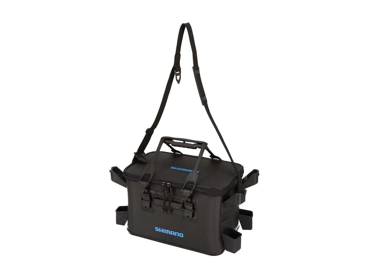 シマノ ロッドレスト タックルバッグ BK-021Rをレビュー シマノ ロッドレスト タックルバッグ BK-021Rをレビュー