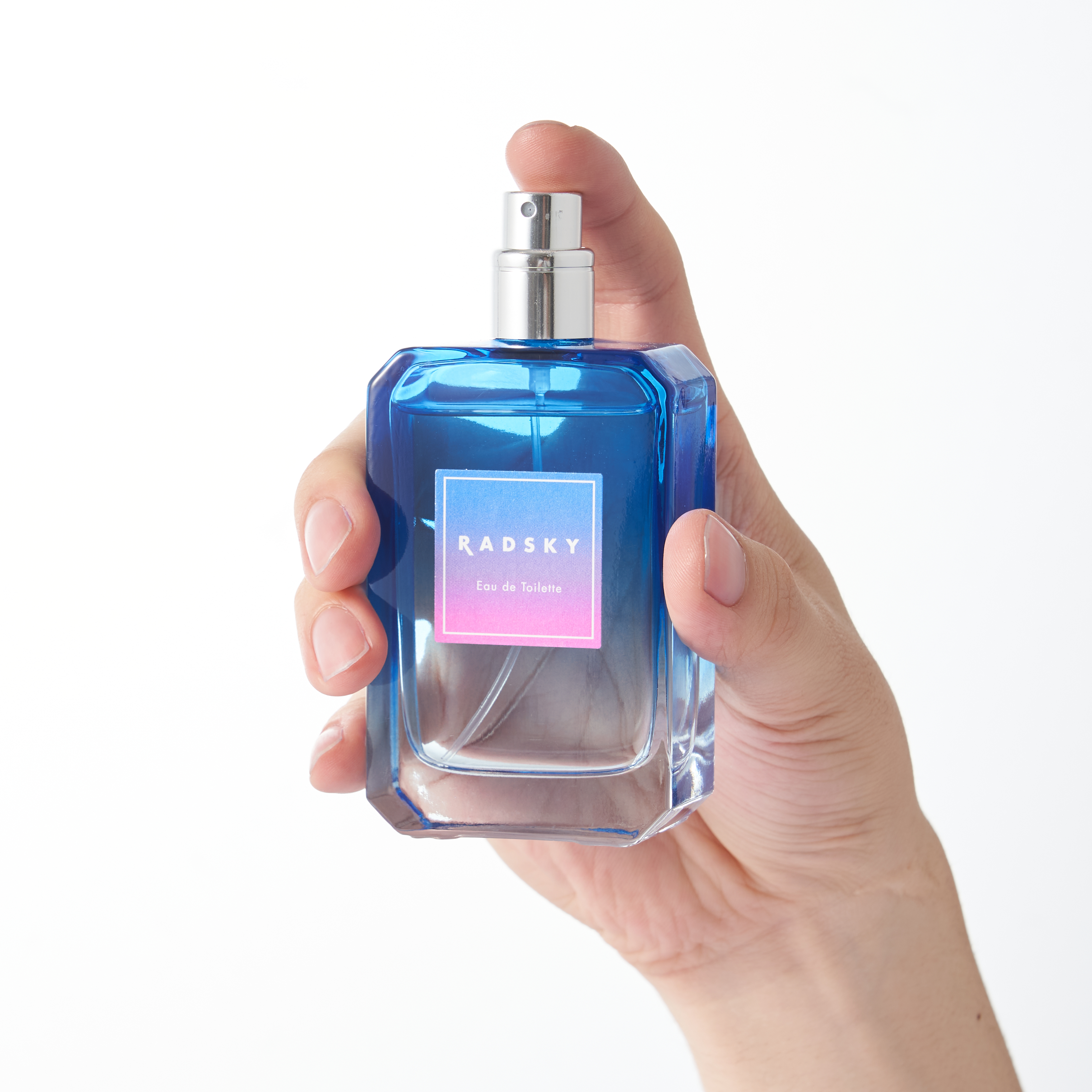 ラッドスカイ ピーエム オードトワレをレビュー！クチコミ・評判をもと