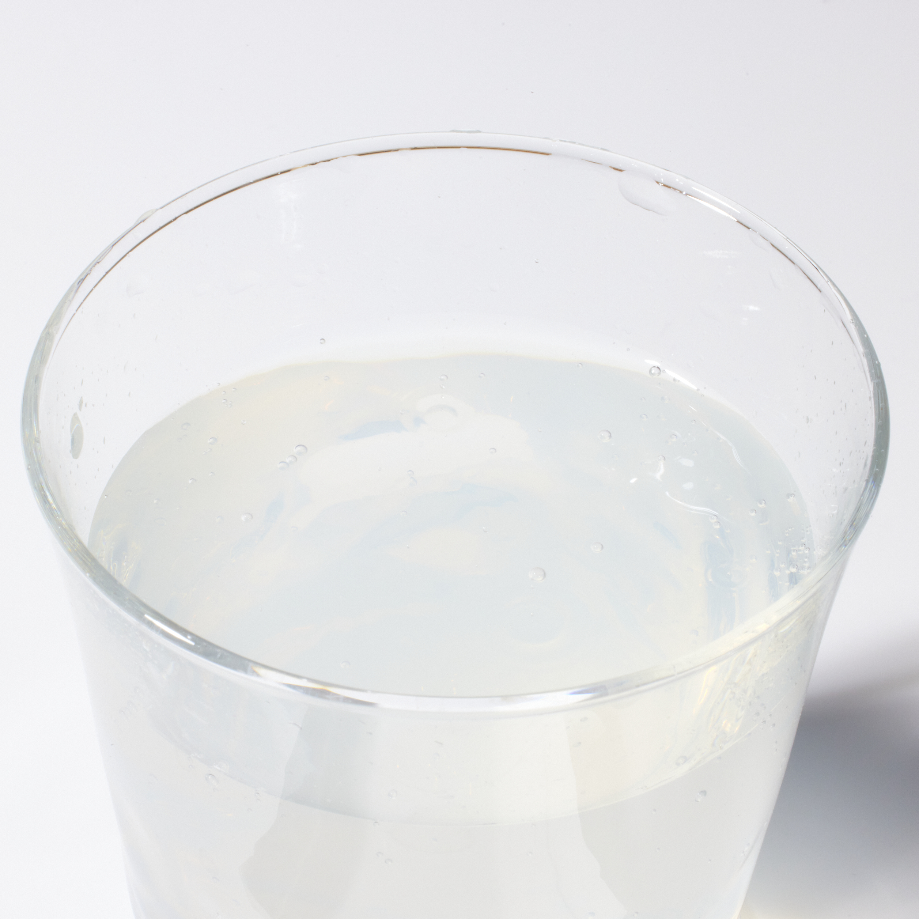 サントリー天然水 スパークリング はじける濃いレモン 2