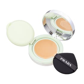 プラダ リヴィール メッシュクッション ファンデーションの口コミ プラダ リヴィール メッシュクッション ファンデーションの口コミ