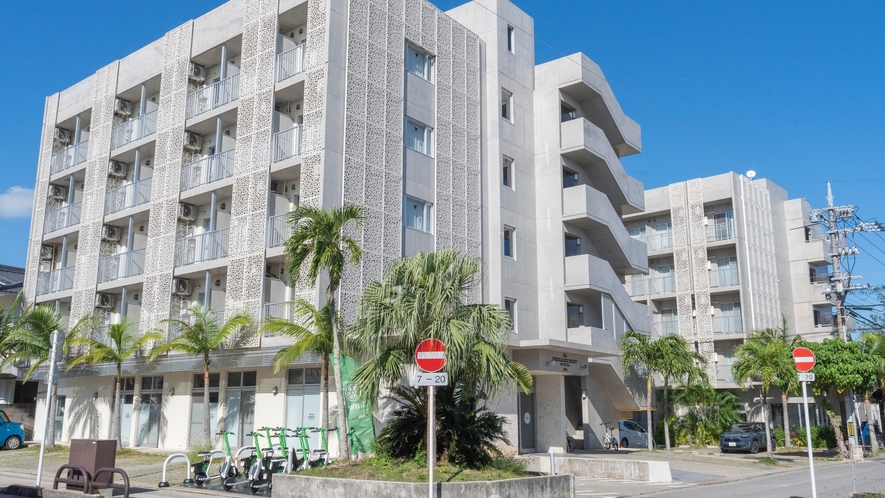 The BREAKFAST HOTEL PORTO石垣島 1