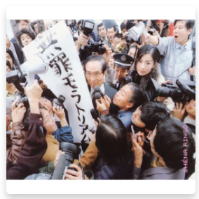 盛り上がる 女性におすすめのカラオケで歌いやすい曲人気ランキング50選 Mybest