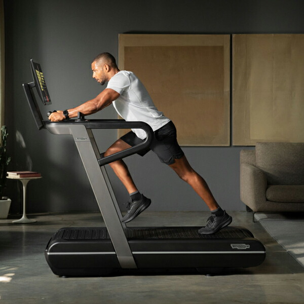Technogym Run 4