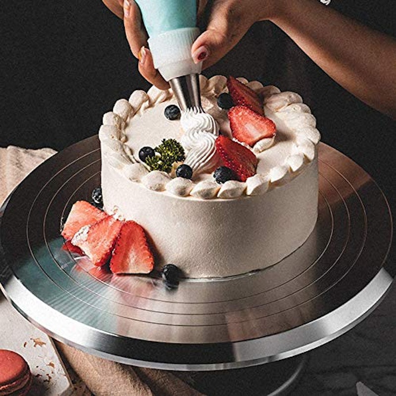 ケーキ回転台 3