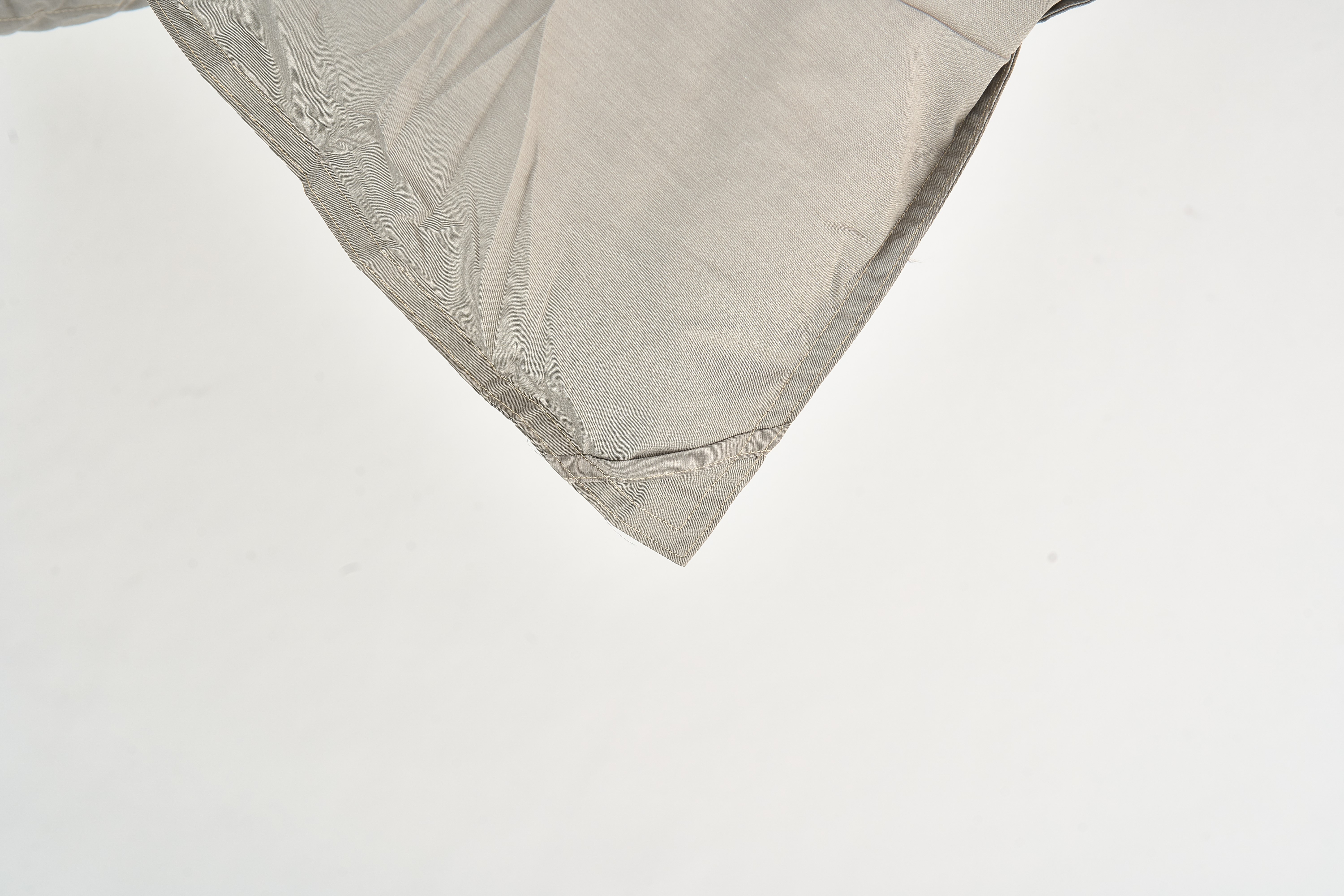 タンスのゲン 羽毛布団 ホワイトダックダウン90％をレビュー！クチコミ