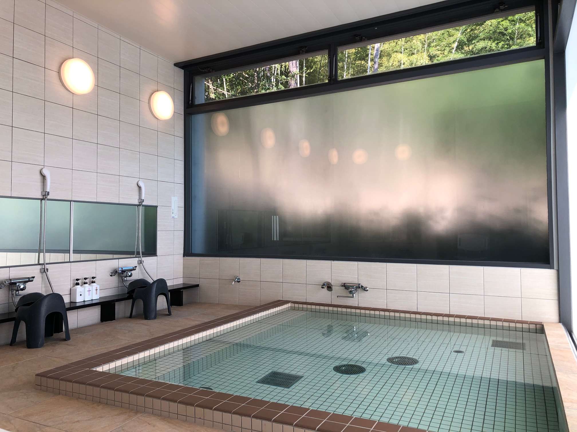 姫路宿泊型児童館　星の子館 1