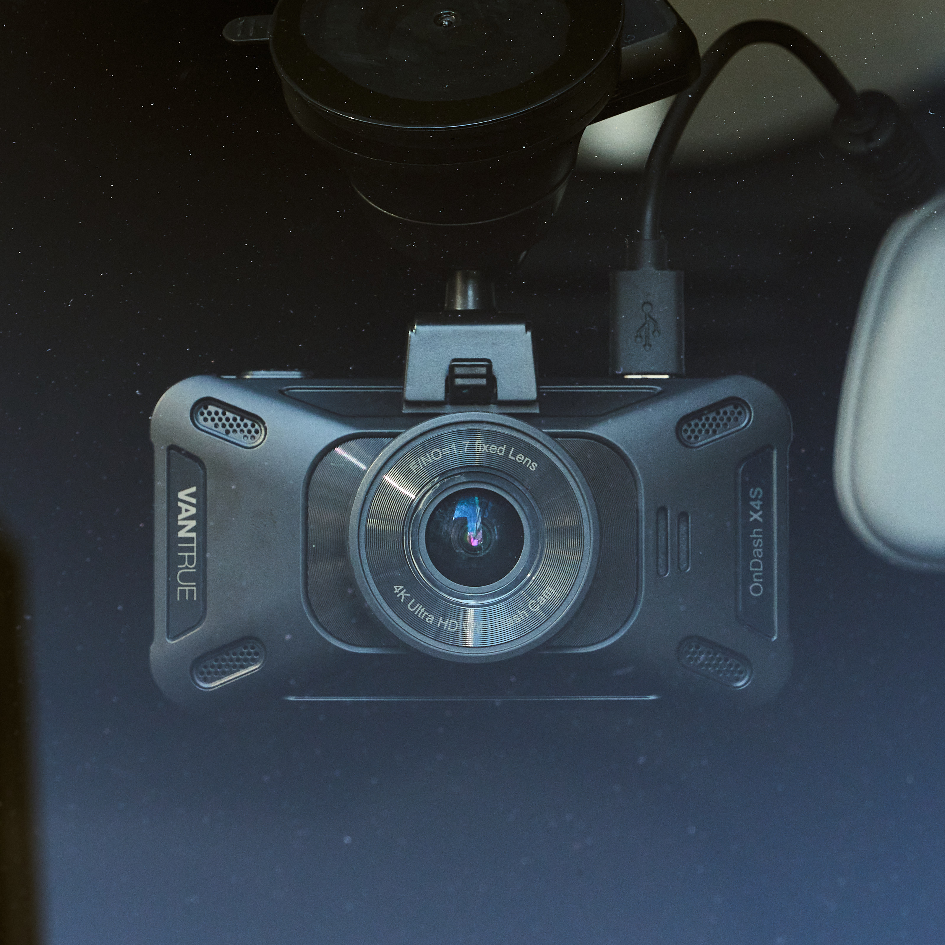 VANTRUE OnDash X4S ドライブレコーダー未使用品 人気ドライブレコーダー｜VANTRUE X4S｜前後2カメラ