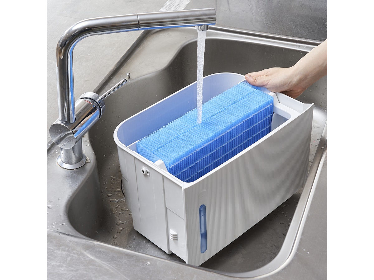 シャープ プラズマクラスター加湿器 HV-R120をレビュー シャープ プラズマクラスター加湿器 HV-R120をレビュー