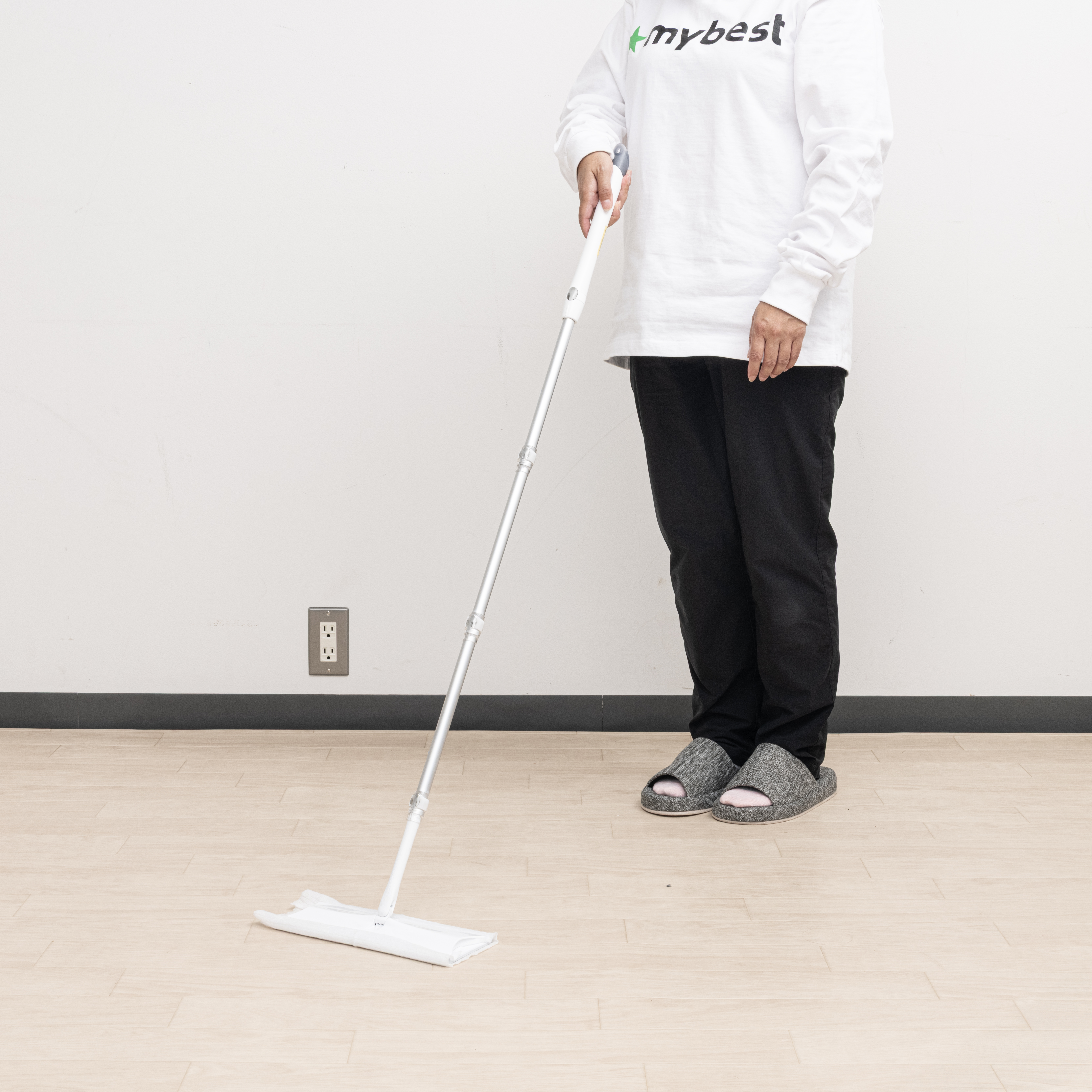 花王 クイックル マグネットワイパーを検証レビュー！フローリング