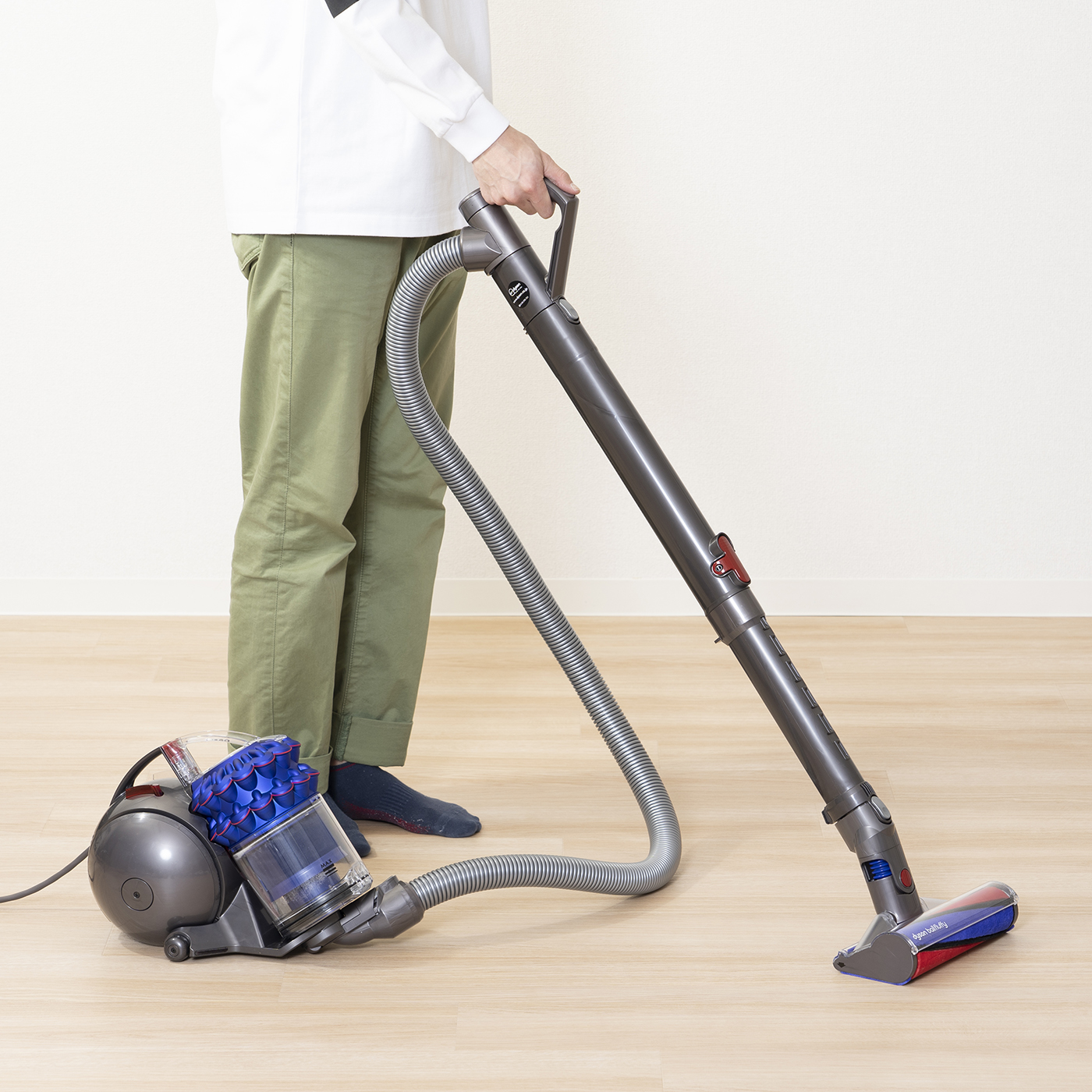 Dyson Ball Fluffy Cy24ffを全16商品と比較 口コミや評判を実際に使ってレビューしました Mybest