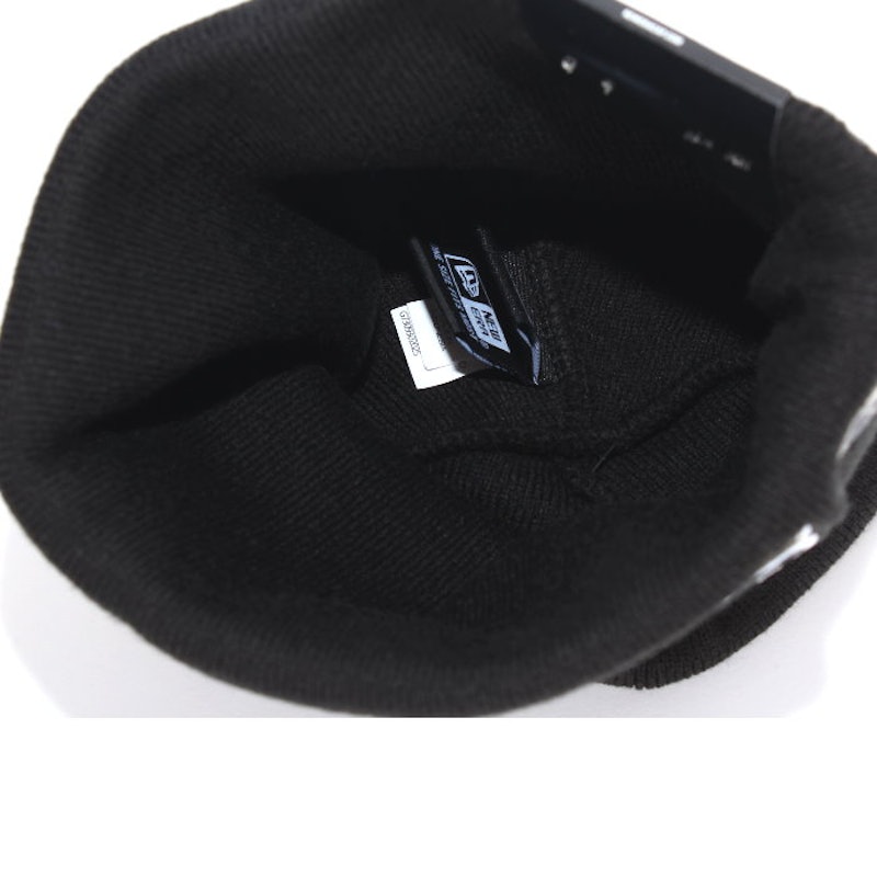 New Era Football Beanie 10