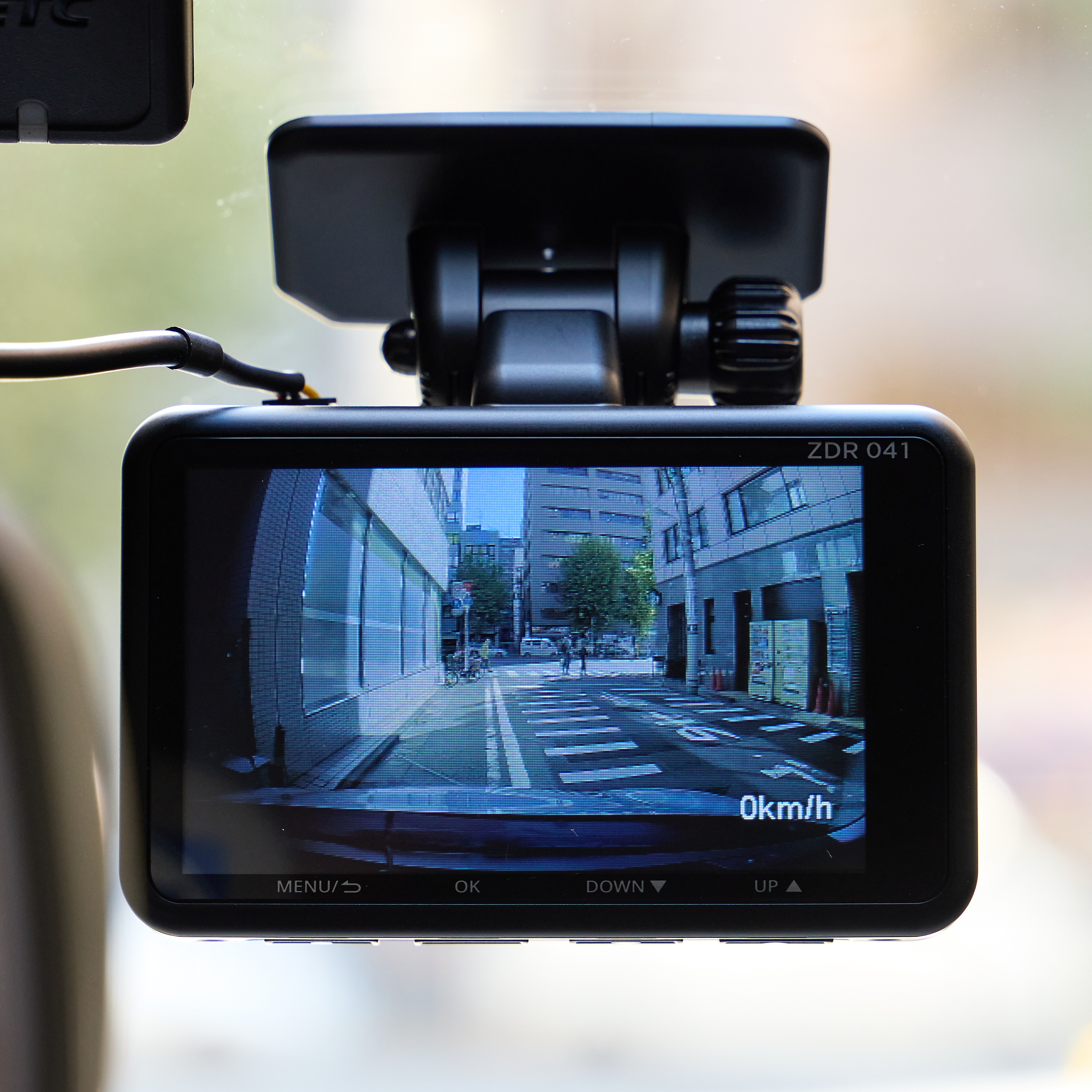 コムテック ドライブレコーダー ZDR041を検証レビュー！フロント用