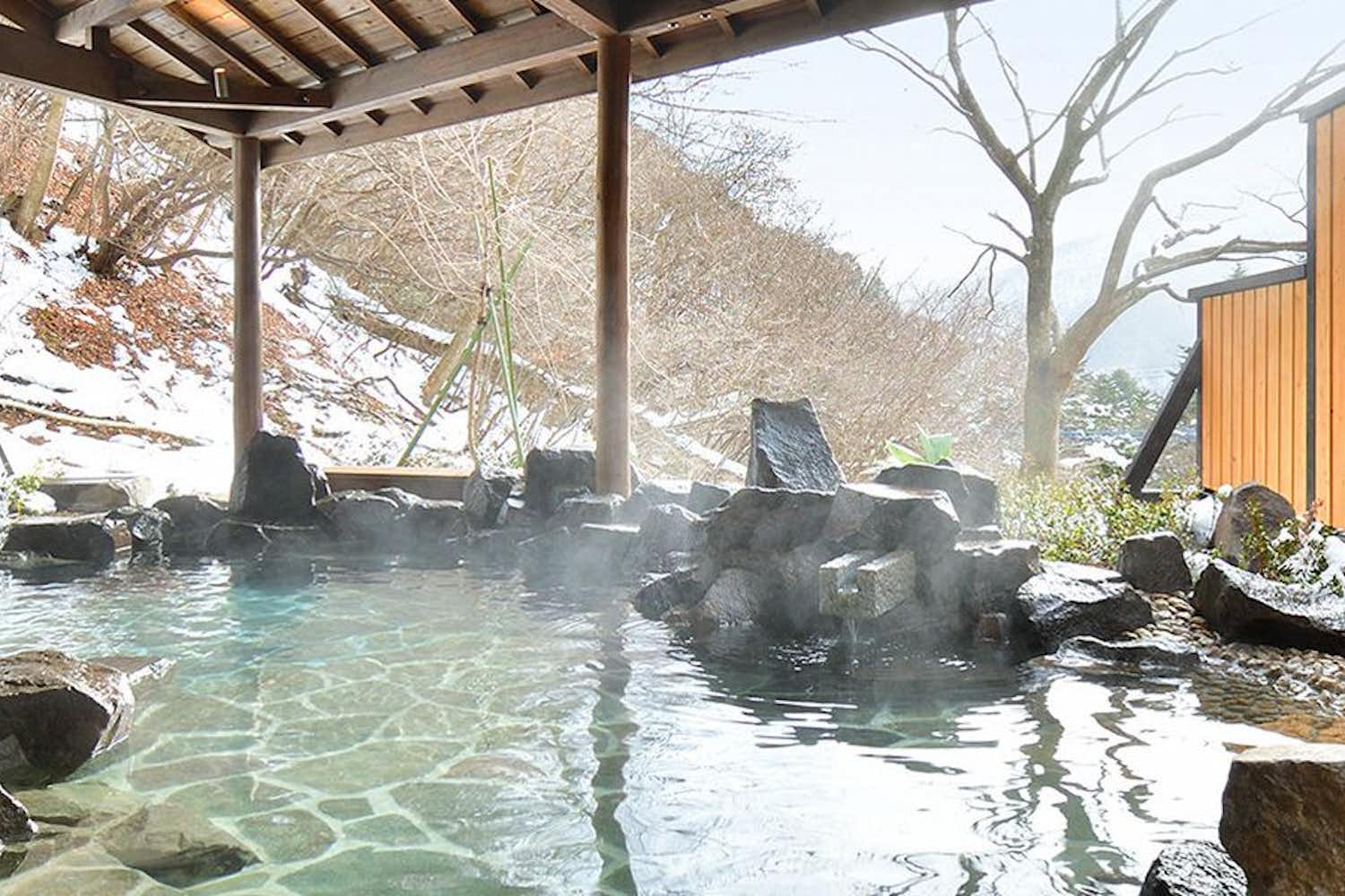 四万温泉　鹿覗きの湯　つるや 3