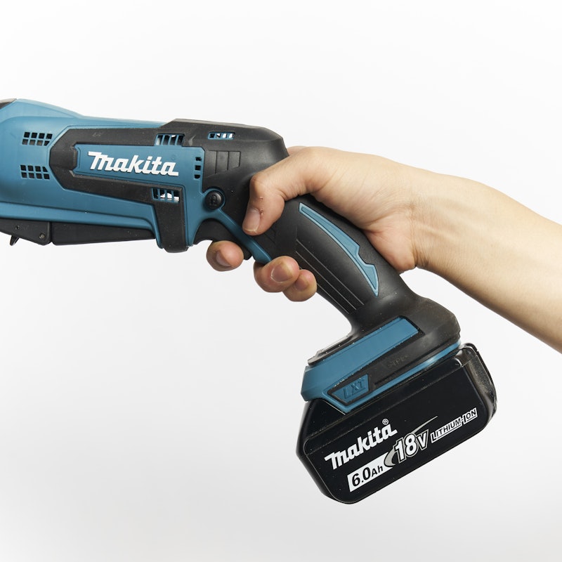 マキタ 充電式レシプロソー JR184DZをレビュー!クチコミ・評判 マキタ 充電式レシプロソー JR184DZをレビュー!クチコミ・評判