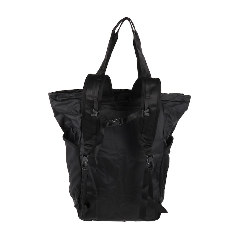 パタゴニア ウルトラライトブラックホールトートパックの口コミ・評判 パタゴニア ウルトラライトブラックホールトートパックの口コミ・評判