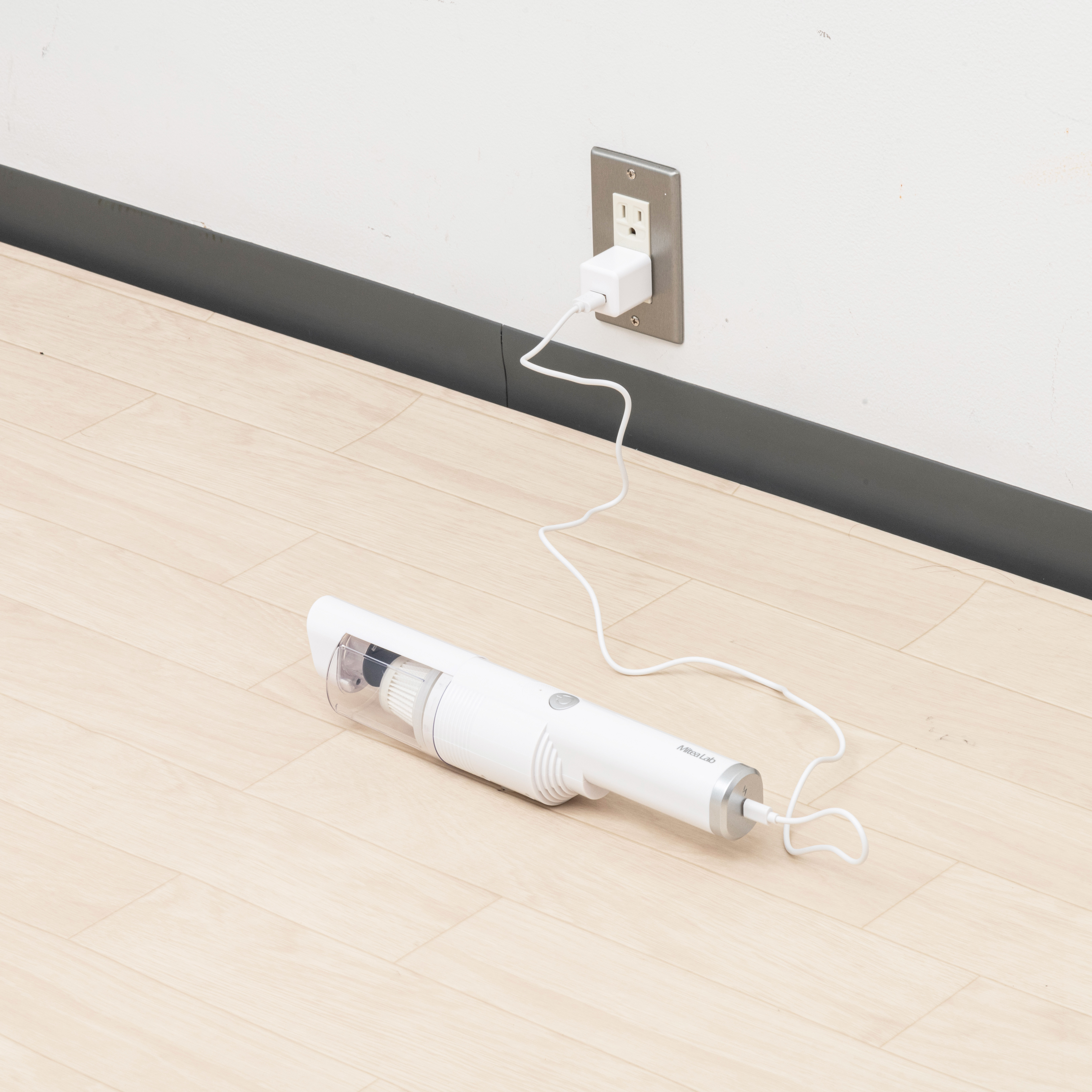 三代目 クリーナー など Amazon | ハンディクリーナー 多機能 【2種吸引モード＆ダストセンサー