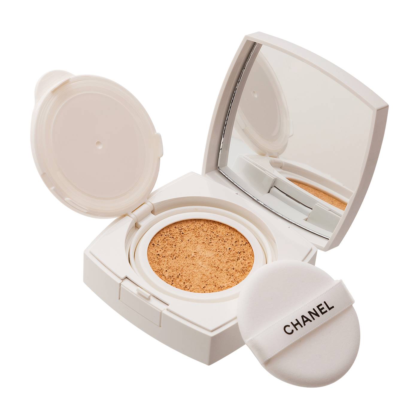 シャネル ル ブラン クッションをレビュー！クチコミ・評判をも