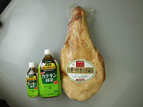 骨付きウデハム 3