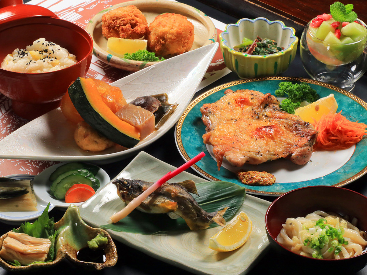 旅籠一番 酒と料理を愉しむ古民家旅館 8