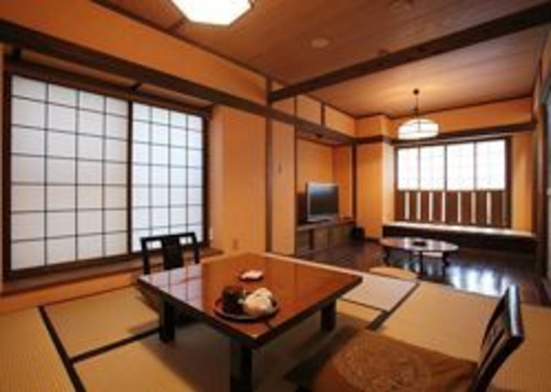 旅館 やまの湯 4