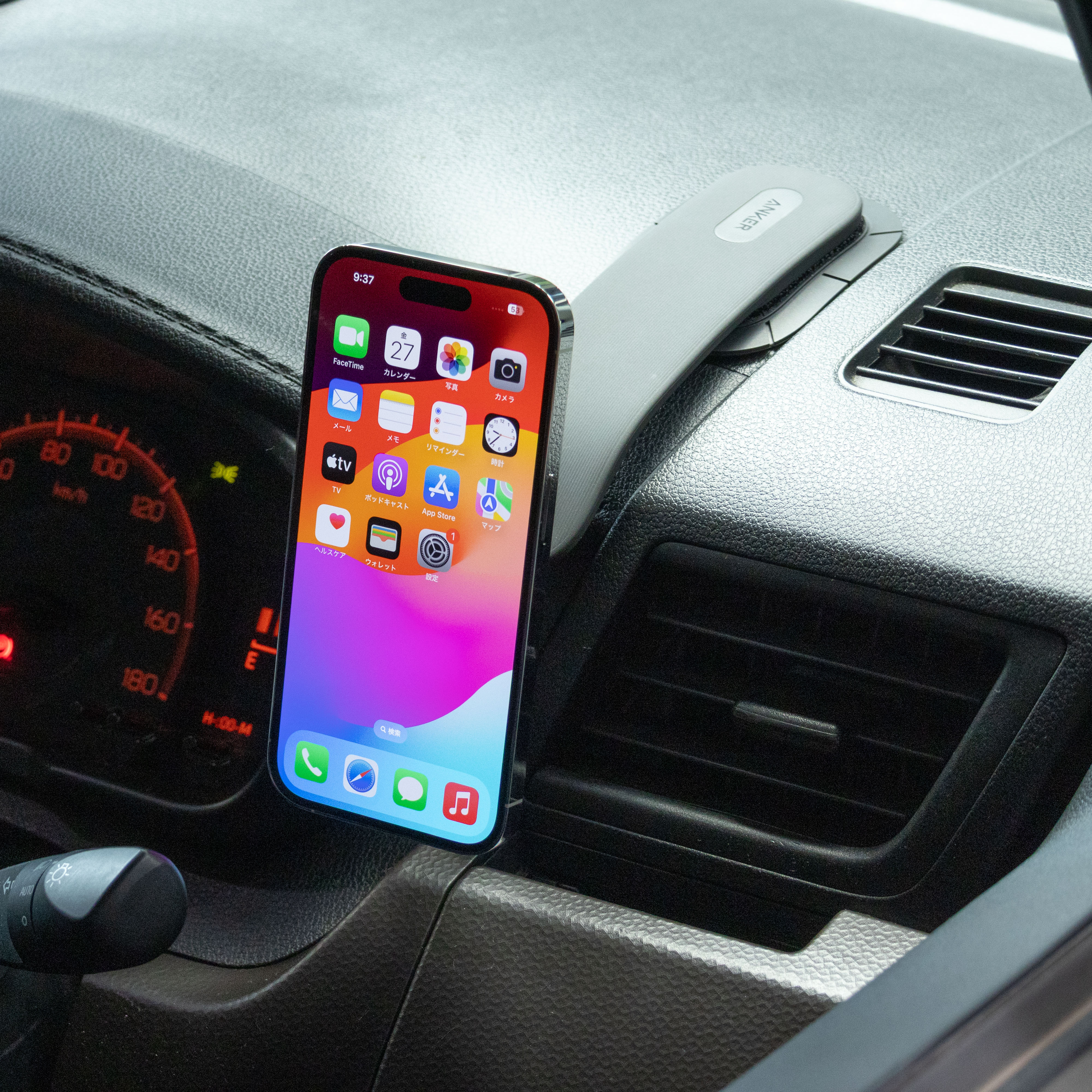 Anker Nano Car Mount A9110H11を検証レビュー！車用スマホホルダーの選び方も紹介 3