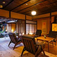 加里屋旅館Ｑ 3