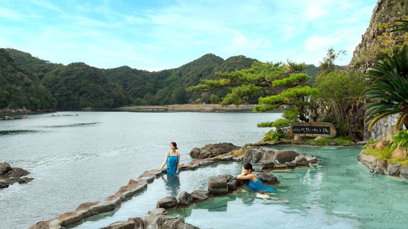 碧き島の宿 熊野別邸 中の島 1