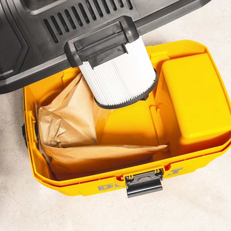 DEWALT 乾湿両用バキュームクリーナー 9