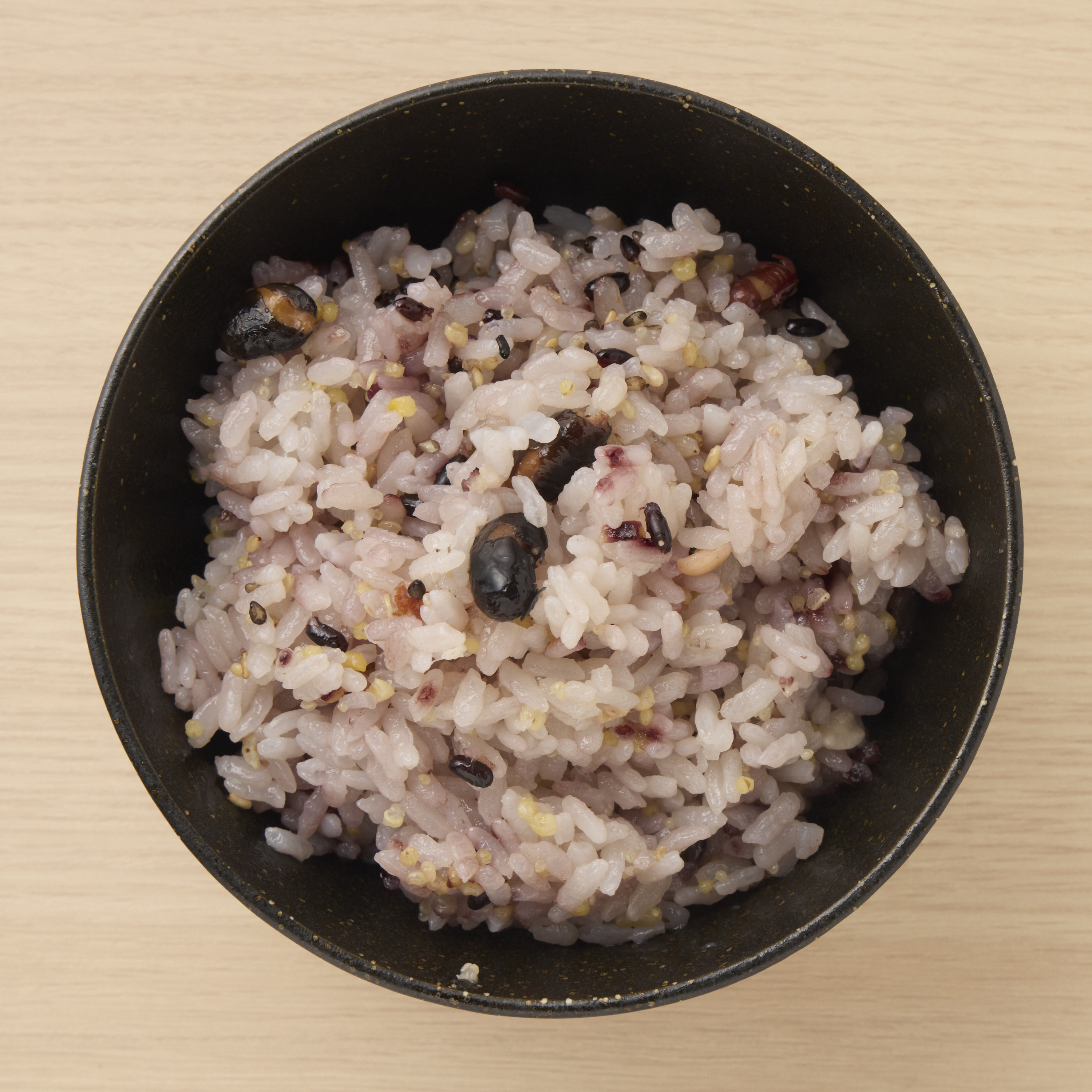 おいしさ味わう十六穀ごはん 6