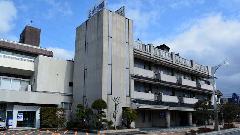 三井別館 1
