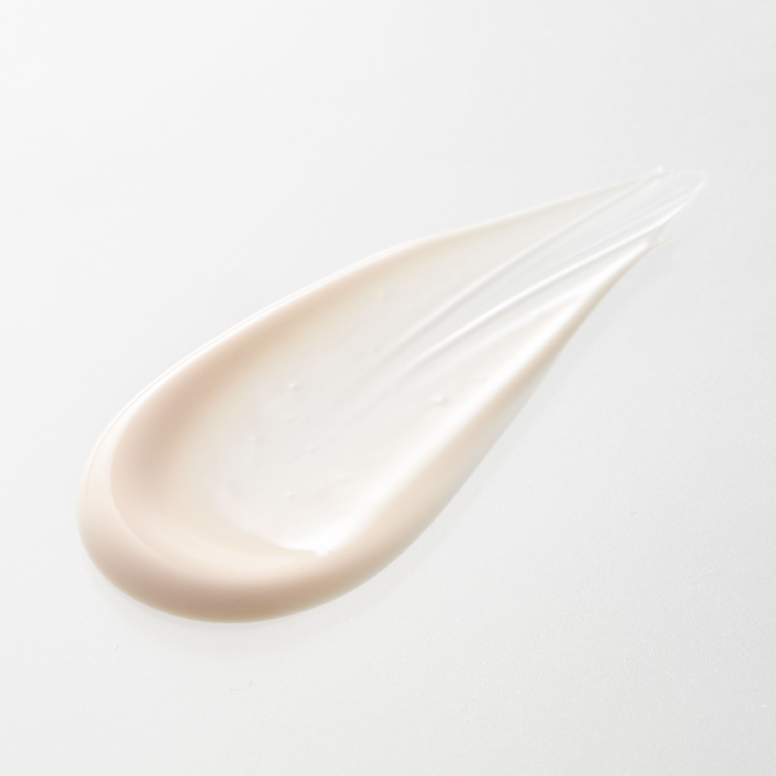 SHISEIDO フューチャーソリューション LX ユニバーサル ディフェンスs