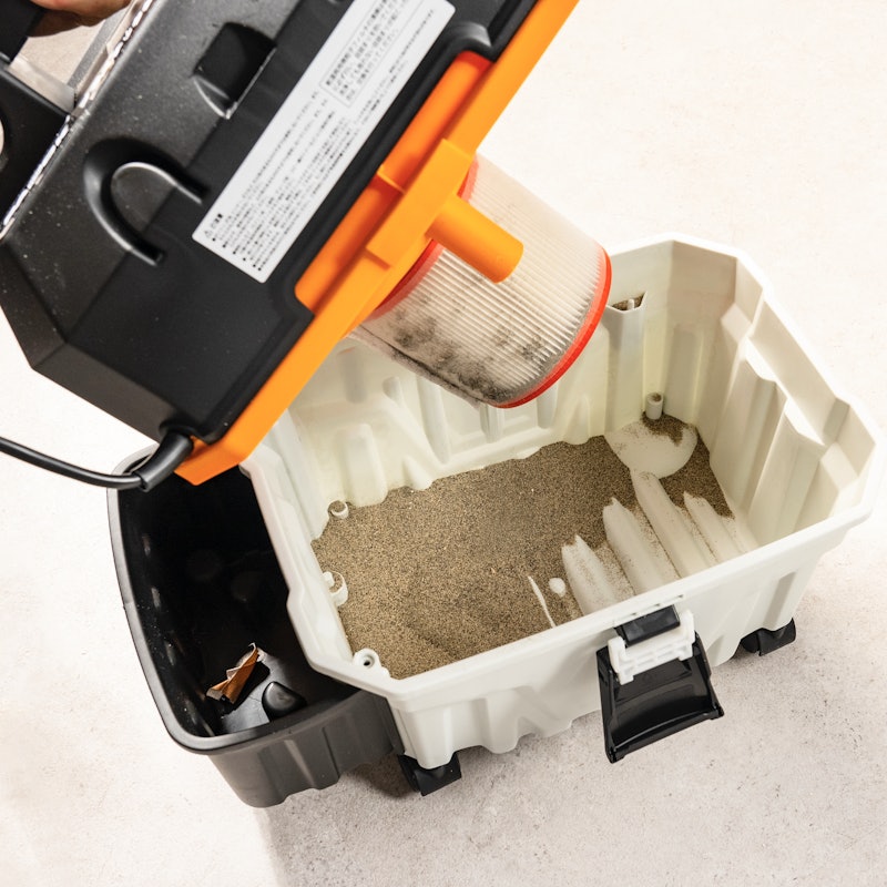 プラスチックタンクバキュームクリーナー 15L 11