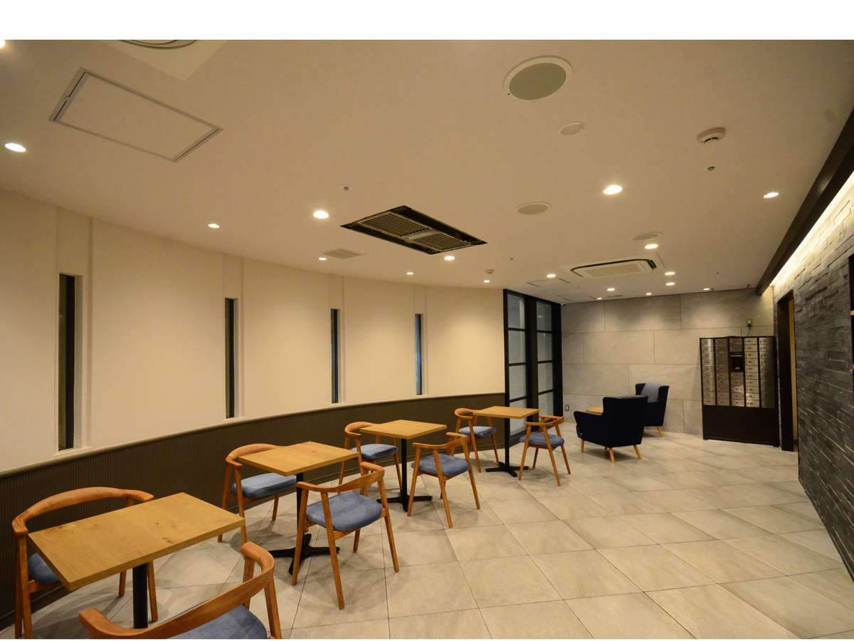 FIRSTCABIN 御堂筋難波 3