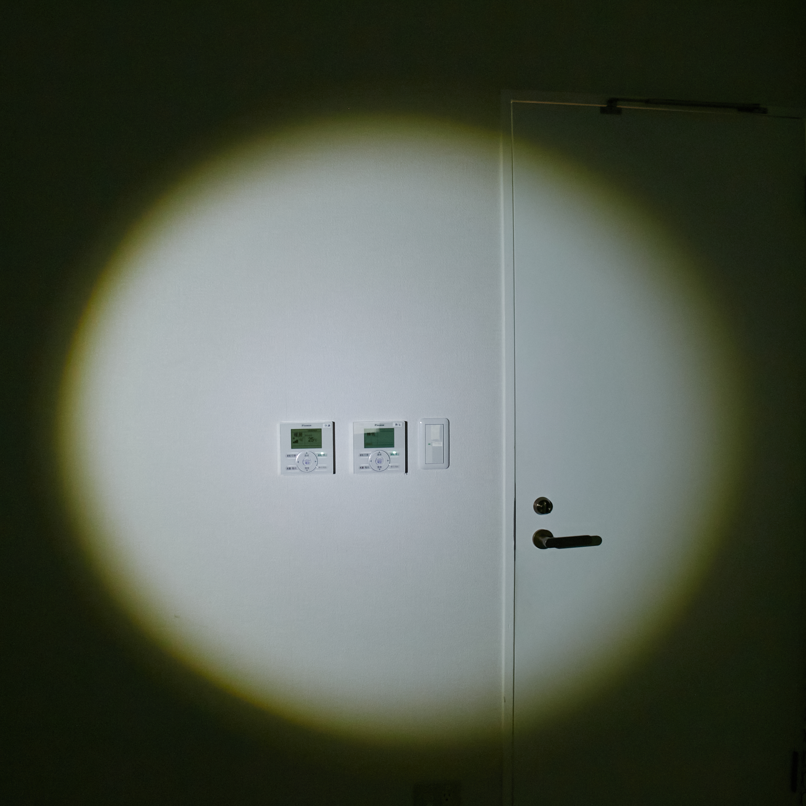 LED懐中電灯 13