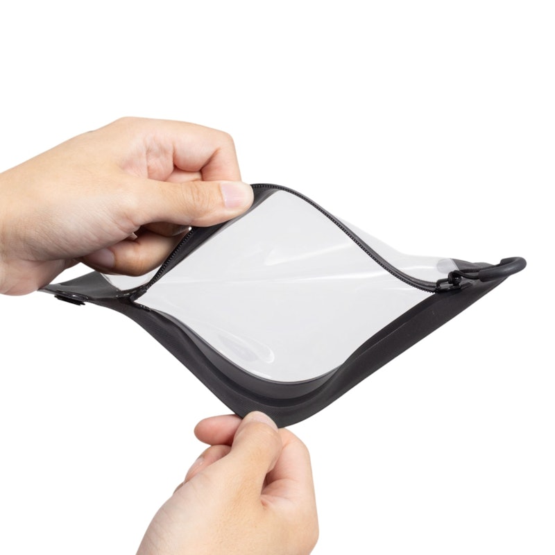 スマートフォン用防水ケース 5