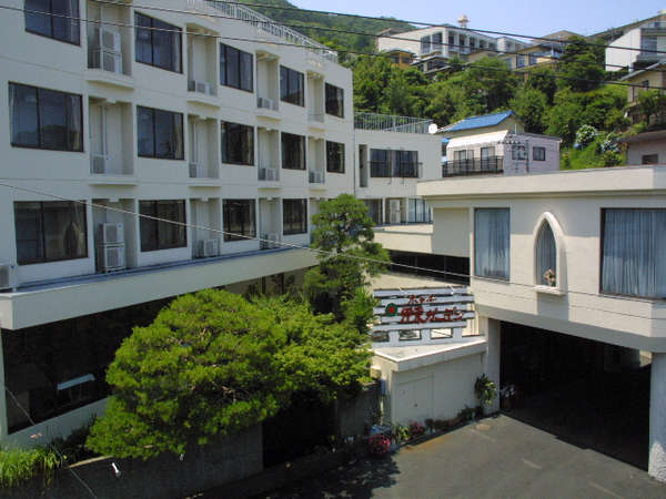 ホテル伊東ガーデン 1