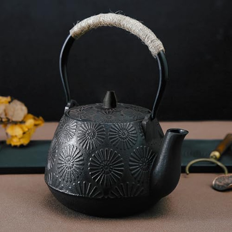 南部鉄器 鉄瓶 2