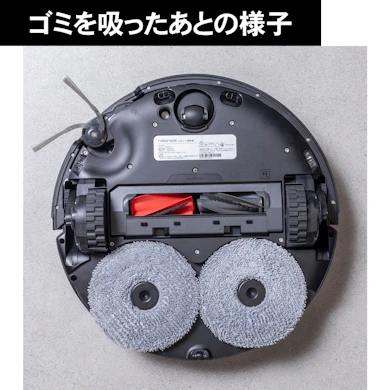 裏返した本体のブラシはきれい。撒いた髪の毛30本中、絡んだのは1本