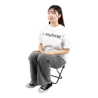 横の動きに弱いが、背もたれ付きで体を預けやすい