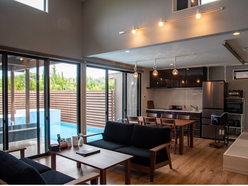Retreat Villa Aym 2