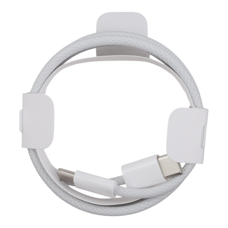 USB-C 充電ケーブル 1